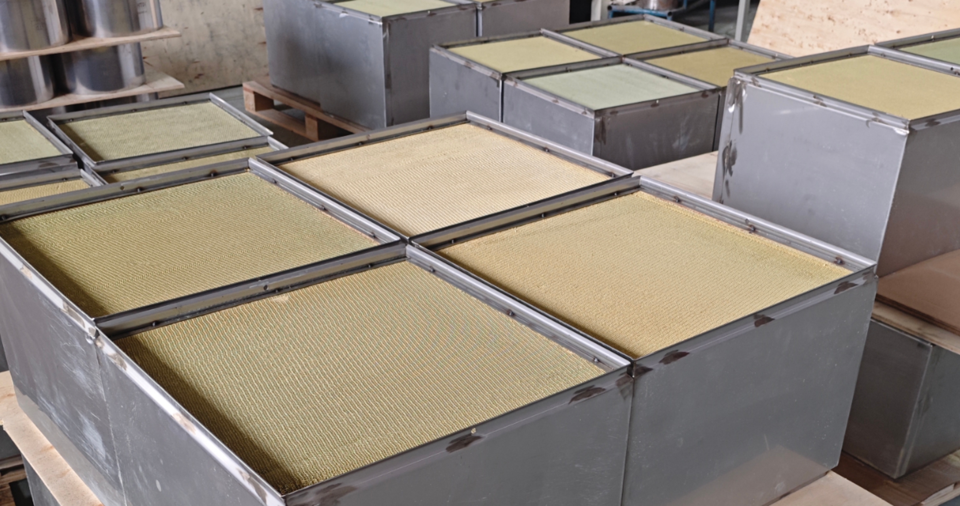 최신 회사 블로그 항공 공기 정화: 고도의 환경에서의 열악한 오존 분해 촉매의 안정성 및 안전 표준