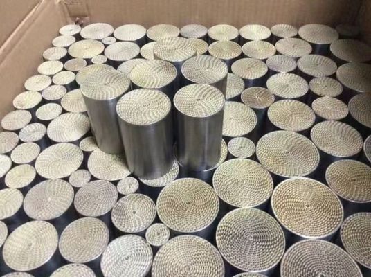 주문 높은 촉매 부하 3 차원 촉매 변환기 유로 III 배charge 표준과 코르디에라이트 + SUS409 재료 온라인 제조