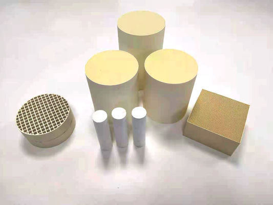 주문 자동차 엔진 배기가스 SCR 데녹스 촉매 (200 CPI) 온라인 제조