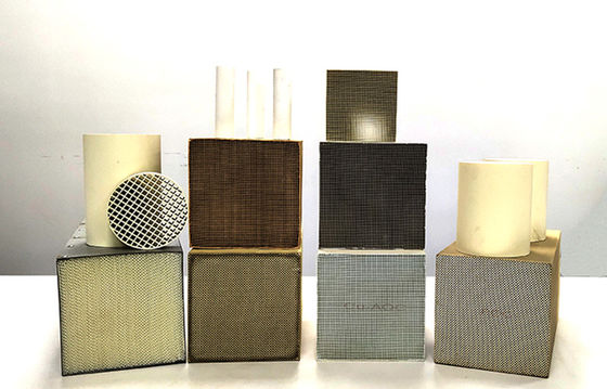 주문 중온용 바나듐-텅스텐-티타늄 (VWT) SCR 촉매 모듈 온라인 제조