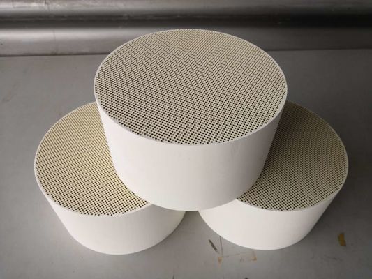 주문 휘발유 입자형 필터 GPF 촉매제는 가솔린 황 PM 방출을 600Cpsi를 줄입니다 온라인 제조