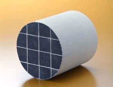 주문 낮은 배압과 이중 재생 기능을 갖춘 고온 저항 촉매 DPF (디젤 미립자 필터) 온라인 제조